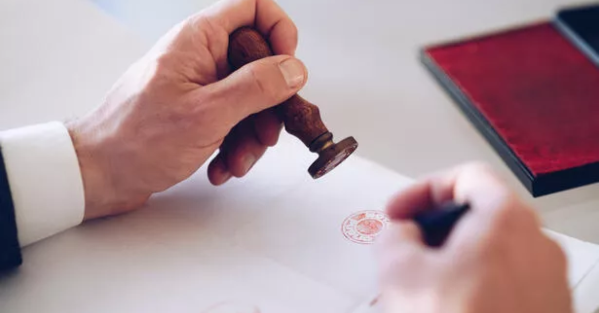 Traveling Notary Service in Bland Virginia